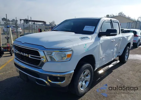 2020 Ram 1500 Big Horn 4X2 6'4 Box из США, поврежденный, VIN 1C6RREBG5LN337850